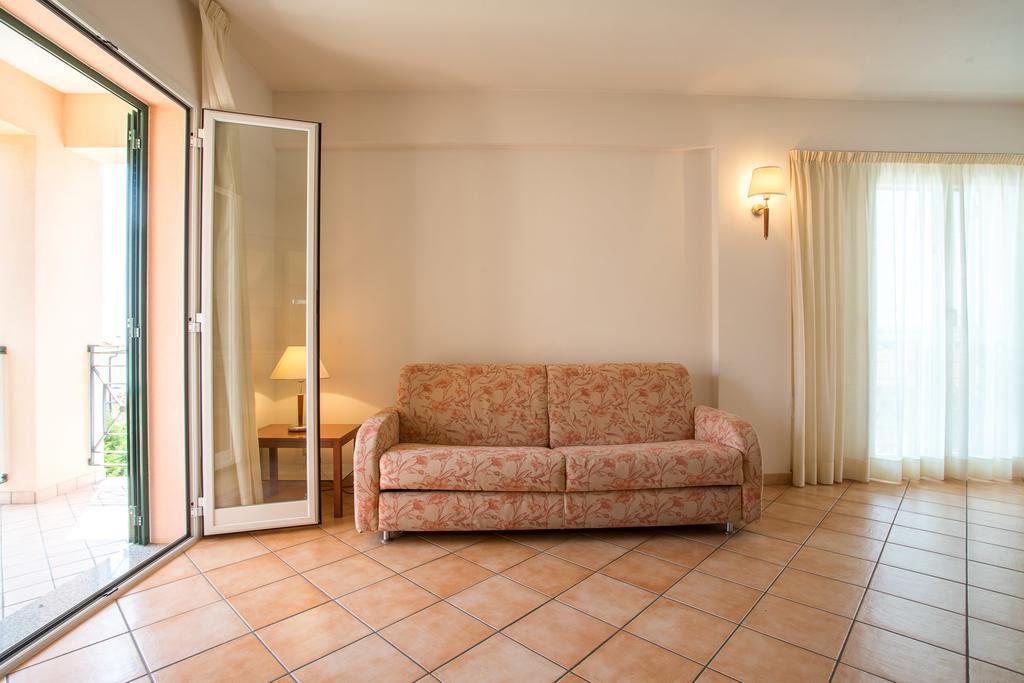 Residence Le Saline Borgio Verezzi Exterior foto